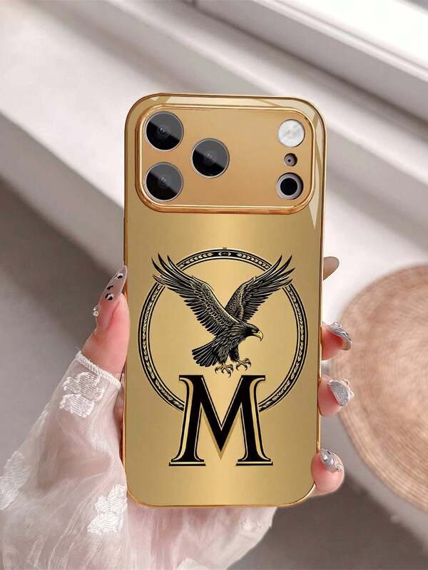 1 pieza Funda de teléfono de vidrio pintado de alta definición con diseño de letra minimalista dorada de águila de alta gama, diseño de botón independiente, artesanía de laca electrolítica que crea una sensación premium, compatible con iPhone 17 Pro Max/Air/16 Pro Max/15 Pro Max/14 Plus/14 Pro Max/13 Pro/13 Funda protectora de teléfono/12/11 Funda protectora de teléfono