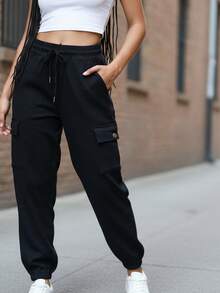 Pantalones para mujer con resorte tipo cargo - Negro - Ver 2