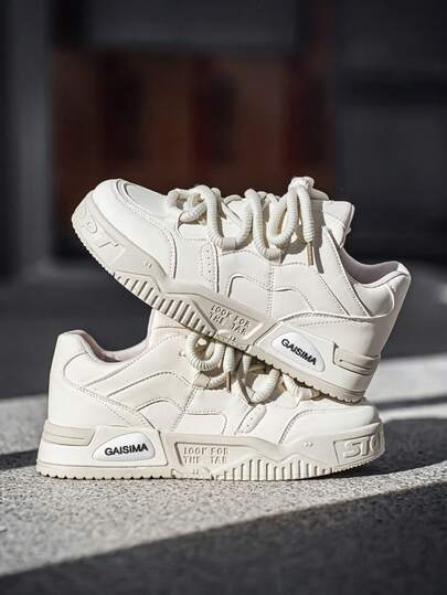 男士新款小众原创高帮休闲运动鞋，厚底防滑运动休闲鞋，时尚纯色休闲运动鞋，适合搭配牛仔裤等运动服饰