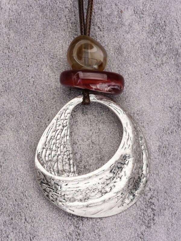 1pc Women's Asymmetrical Silver Water Drop Pendant Necklace, Vintage Bohemian Long Sweater Chain, Gift For Mom And Friends