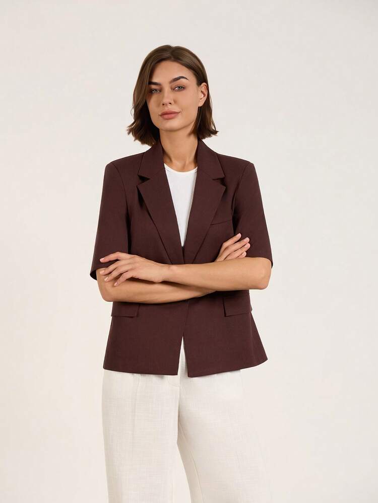 Brun, kortärmad kavaj i linneblandning med axelvaddar - Brun - Visa 3