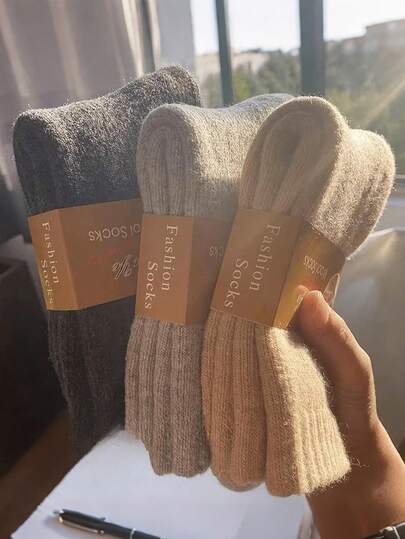 3 双男士厚保暖袜 - 厚重冬季保暖中筒袜，混纺棉、氨纶和涤纶纤维，纯黑色、灰色、棕色 - 建议手洗，耐用舒适，适合寒冷天气，是脚冷的理想选择，天然纤维保暖透气，持久贴合（适合男士时尚和冬季使用）