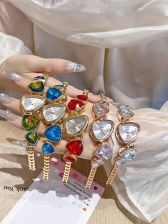 1 Piece Of Fashionable Women's Asymmetrical Dial, Large-Sized Colorful Crystal Quartz Watch Bracelet, New Product, Full Of Atmosphere, Fashion And Versatile, Suitable For Daily Decorative Jewelry, Festival Gifts, Perfect Halloween Gift