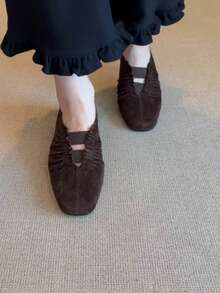 2025新款复古方头褶皱低跟乐福鞋，百搭系带鞋，简约纯色女鞋 - 棕色 - 查看 4