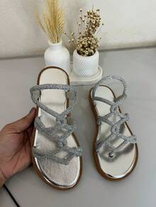 SLIM SANDAL STRAP GLAMOR, COMFORT, PRACTICALITY AND DELICACY. Beach Rhinestone Metal Beach - 銀色 - 查看 1