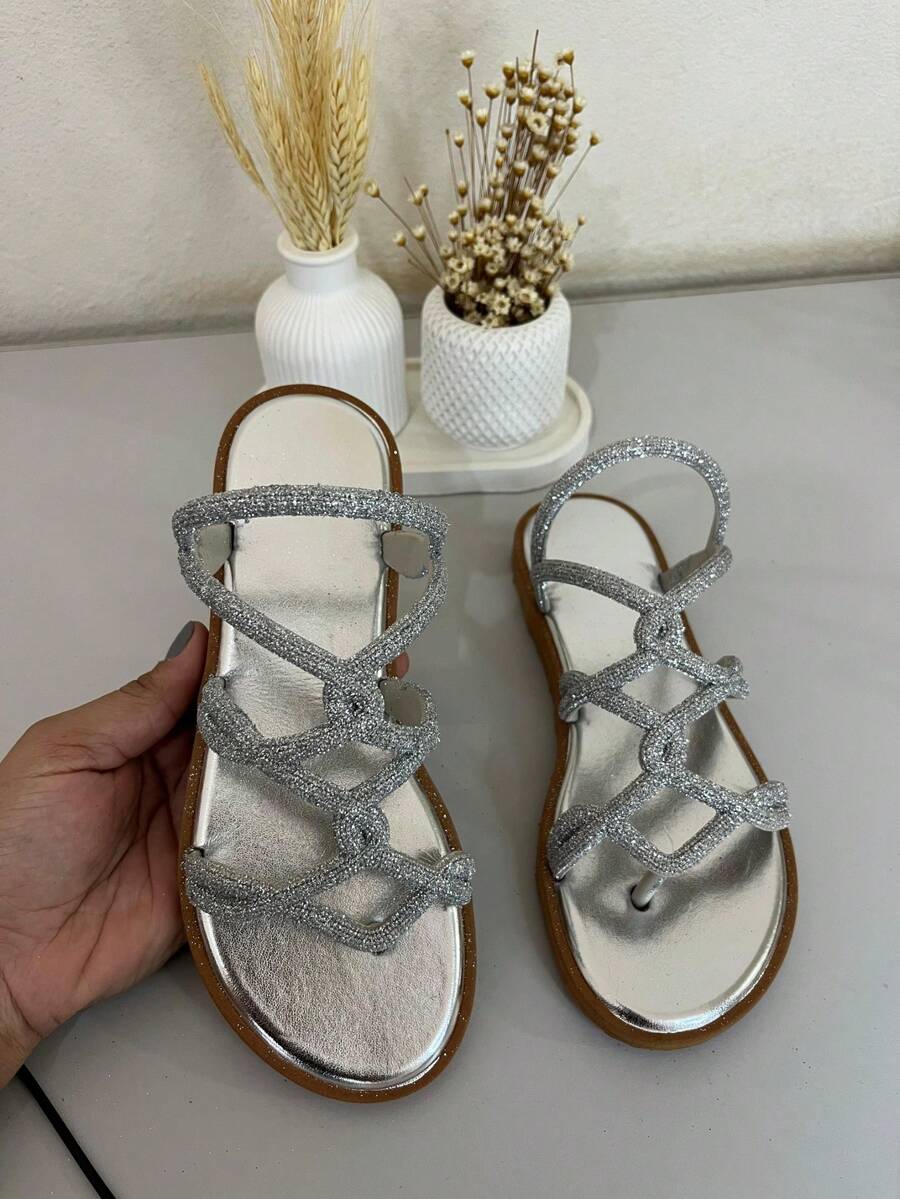 SLIM SANDAL STRAP GLAMOR, COMFORT, PRACTICALITY AND DELICACY. Beach Rhinestone Metal Beach - 銀色 - 查看 1