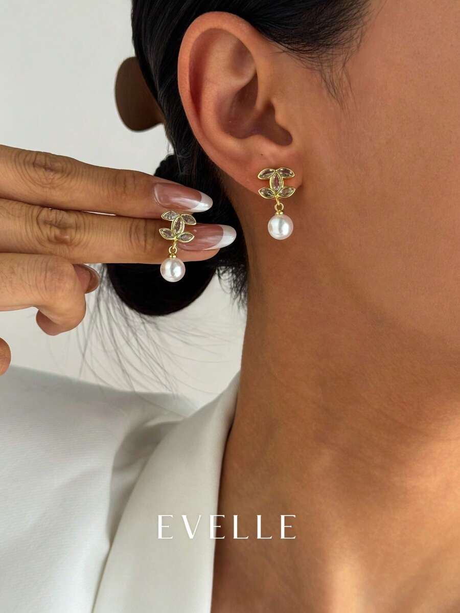 1 Pair Elegant & Cute Gold-Plated Copper Earrings, Suitable For Daily Wear, Dates And Gatherings