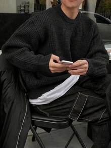 1pc Boy & Boys' Simple Solid Color Comfortable Casual Outdoor Loose Hollow Knit Sweater, Crew Neck Pullover, Thick For Autumn/Winter - Black - View 4