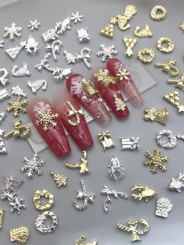 50 pezzi Decorazioni natalizie miste in metallo dorato e argentato, charm 3D per unghie natalizie