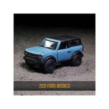 Burago 1:64 比例合金压铸汽车模型玩具，官方授权奔驰、、凯迪拉克、雪佛兰复刻版，收藏级赛车模型，男士生日礼物，赛车玩具 - 2021年式福特Bronco - 查看 6