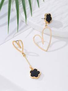 1 Cặp bông tai hình trái tim và hoa năm lá màu đen bất đối xứng sang trọng, quà tặng trang sức thời trang cho sinh nhật, kỷ niệm, hẹn hò - màu đen - Xem 3