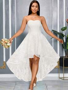 Vestido de cóctel con escote asimétrico de encaje blanco, diseño romántico sin espalda, perfecto para fiestas - Blanco - Ver 1