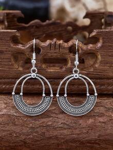 Vintage Bohemian Style Geometric Circular Hollow-Out Antiqued Silver Woven Pattern Earrings For Women. Western Women's Jewelry, Suitable For Daily Wear, Parties, Gift-Giving And Use In All Seasons.