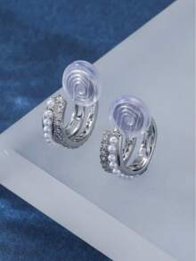 2 Peças Brincos Femininos com Design em Forma de C, Incrustados com Zircônia Cúbica e Pérola Falsa, Estilo Delicado e Elegante, Pertencente à Categoria de Luxo Leve, Pode Adicionar uma Atmosfera Suave e Refinada ao Seu Visual.