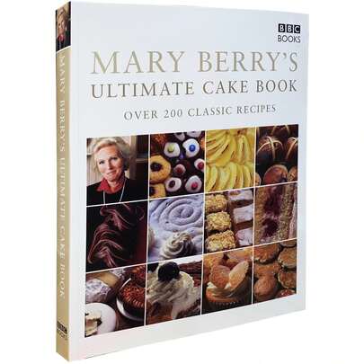Mary Berry's Cookbook - Ultimate Cake Book - Over 200 Classic Recipes By Merry Berry