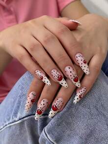 Îmbunătățiți-vă instantaneu aspectul cu 24 de unghii false cu model migdale Y2K, elegante, cu buline, roșu cireș și alb, cu vârf franțuzesc, cu acoperire completă, pentru femei și fete. Include 1 foaie de tablă adezivă și 1 pilă mini, potrivită pentru petreceri, întâlniri și birou. Purtare zilnică. Unghii false cu jeleu. Lipiciul este livrat aleatoriu.