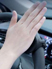 符合人体工程学的方向盘旋转旋钮，滚珠轴承驱动，单手即可轻松顺畅地转向，减少转向所需力度，通用型，适用于轿车、卡车、SUV 等多种车型。 - 均碼 - 查看 5