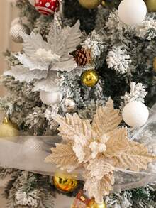 1 pièce Fleur de Noël avec flocons de neige 24 cm. Décorée avec des flocons de neige, décoration de sapin de Noël, fleur de fête durable pour l'extérieur/intérieur, convient pour la maison, le jardin, la terrasse, fleurs de Noël, décoration de jardin, affichage de fleurs vives, design de pétales complexe, le meilleur pour Noël