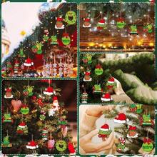 Traditional Christmas Wooden Decorations, Lime Green And Red Holiday Tree Decorations, Holiday Wood Chip Labels, Christmas Trees, Home And Kitchen Decorations, Family Party Decorations, Home Decorations Without Power Supply, Christmas Decorations, Room Decorations, Party Decorations
