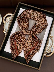 1pc Men's Leopard Print Bandana, Versatile Vintage Street Dance Rock Style Head Wrap - Can Be Used As Belt, Mask, Scarf, Handkerchief, Wristband, Gift For Family & Friends, All Season