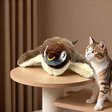 USB aufladbares interaktives Katzenspielzeug - zwitschernder flatternder Vogel (nicht fliegend), Indoor fliegender Vogel Katzenspielzeug, Haustierzubehör, elektrisches interaktives Plüschvogel-Haustierspielzeug [Interaktives Haustierspielzeug] USB aufladbares interaktives elektrisches Plüschvogel-Katzenspielzeug mit Zwitscherton, Lithium-Polymer-Akku, geeignet für alle Rassen und Größen, Haustier-Spiel- und Bewegungszubehör - Verschiedenfarbig - Übersicht 9