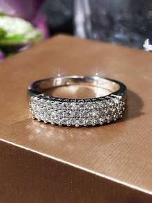 1 pezzo Anello minimalista con tre file di pietre di zirconia, nuovo accessorio anello da dito alla moda, elegante anello impreziosito da due file di zirconia, gioiello in zirconia minimalista e delicato, anello alla moda con zirconia bicolore incorporata per le donne