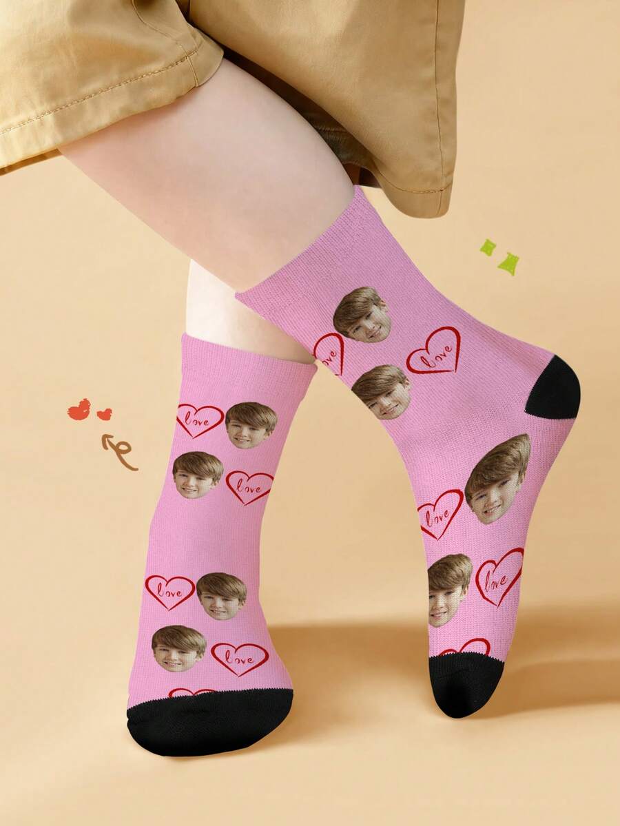 1 双可定制儿童袜子 - 可印上您的照片，色彩鲜艳，趣味十足，适合 6-10 岁男孩女孩穿着，采用柔软舒适的材质，袜口弹性设计，是日常穿着的理想之选。 - 彩色 - 查看 1