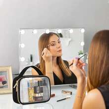 2 Confezioni di Borse Trasparenti per Trucco in PU con Manico - Stile di Moda, Dimensione Quart Chiara per Organizzatori da Toilette, Custodie per Cosmetici in PVC con Doppia Cerniera, Conformi ai Requisiti TSA per il Trasporto Aereo, Ideali per Viaggi e Regali - Multicolore - Visualizzare 9