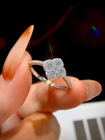 1 pieza Anillo de trébol de cuatro hojas elegante con circonita, joyería de plata de ley 925 para mujer, regalo de cumpleaños, fiesta de graduación y fiestas para niñas