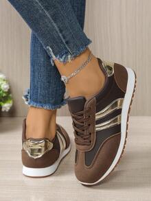 Women's Casual Sneakers, Gold Stripes, Classic Striped Design, Comfortable And Versatile For Daily Wear. This Women's Casual Striped Low-Top Sneakers Feature A Lightweight And Breathable Fabric Upper, Durable Rubber Outsole, And Lace-Up Design, Suitable For All Seasons And Casual Wear. Upgraded With A Removable Insole To Solve The Issue Of Improper Fit.