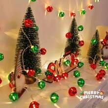 1 pieza Guirnalda de campana navideña con luces - Rojo y Verde, LED cálido, a pilas, adecuado para decoración del hogar, guardería, dormitorio, chimenea, escalera, fiesta, boda, cortina, árbol de Navidad - Perfecto para fiestas, cumpleaños de niños, Acción de Gracias, Año Nuevo y celebraciones de invierno (Baterías no incluidas), Luces de Navidad para interiores