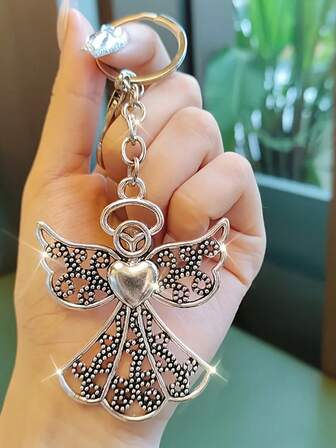 Angel Wing Keychain - Metal Heart Wing Design, Durable Zinc Alloy Car Pendant, Fashionable Women'S Bag Pendant, Valentine'S Day Gift/Bestie Gift/Spirit Guardian Token, Fashion Keychain (Color Optional), Exquisite Women'S Gift, Birthday Gift, Christmas Gift, New Year Gift, Mother'S Day Gift, Valentine'S Day Gift