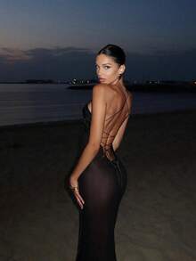Basrey Nouvelle robe de cocktail élégante sans manches à col en V et dos ajouré noire/robe de soirée/robe sirène, convient pour les dîners de gala, les vacances à la plage et autres occasions de mariage au printemps - Noir - Voir 6