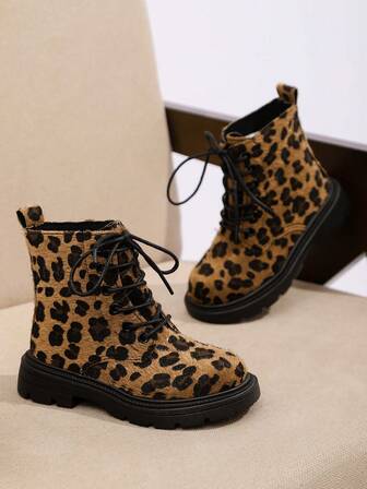 1 Pair Kids' Color Block Leopard Print Boots, High Quality Faux Suede Material Western Style Ankle Boots For Boys And Girls, Lace-Up Design For Easy On/Off, Comfortable Lining And Thick Sole, Suitable For Older Children's Daily Wear, Hanging Out, Parties And Holidays In Autumn/Winter