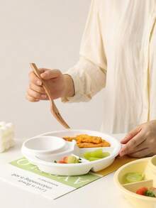 1pc Compartment Round Plastic Meal Tray - Reusable, Dishwasher , Ideal For Healthy Eating, Weight Loss, Picnics And Salads, Christmas Party Supplies, Family Dinner