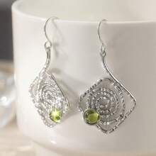 Pendientes bohemios, pendientes espirales cuadrados, pendientes de plata, pendientes con colgante en espiral con cable de oreja verde sintético, pendientes redondos, regalos para mujeres