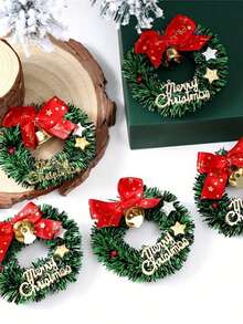 10 pièces Mini couronnes de Noël avec nœuds rouges et cloches dorées - Décorations de sapin de Noël simulées en plastique, décorations de Noël pour la maison, décorations de Noël, décorations de table de Noël, cadeaux de Noël, décoration de pièce d'hiver