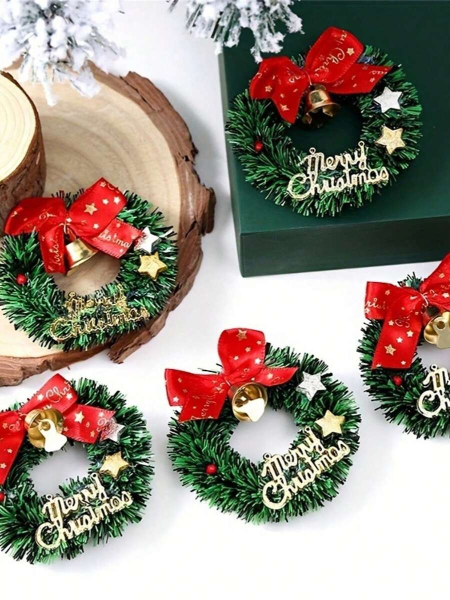 10 pièces Mini couronnes de Noël avec nœuds rouges et cloches dorées - Décorations de sapin de Noël simulées en plastique, décorations de Noël pour la maison, décorations de Noël, décorations de table de Noël, cadeaux de Noël, décoration de pièce d'hiver