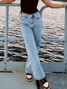 Women's Casual Long Straight Leg Denim Jeans With Washed Look Pockets And Zipper Closure Non-Stretch Fabric For Everyday Wear