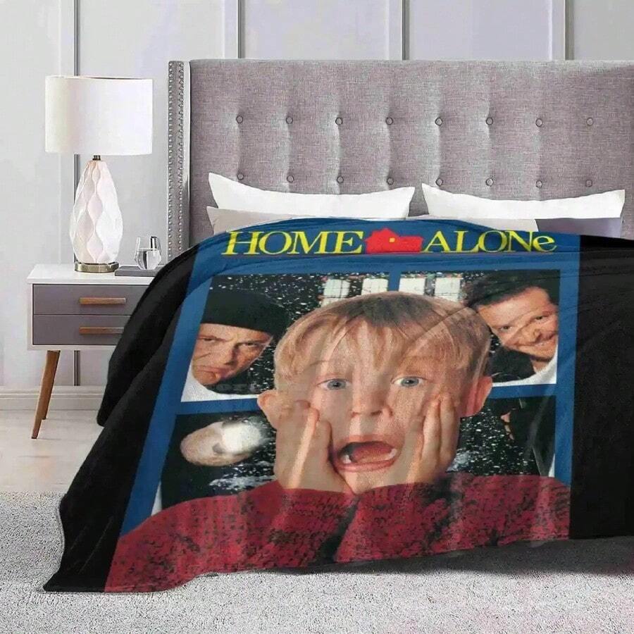 Home Alone Retro Throw Blanket  Soft Cozy Decor For Bedding Nostalgic S Movie Inspired By Kevin McCallister.Jpg - trắng - Xem 1