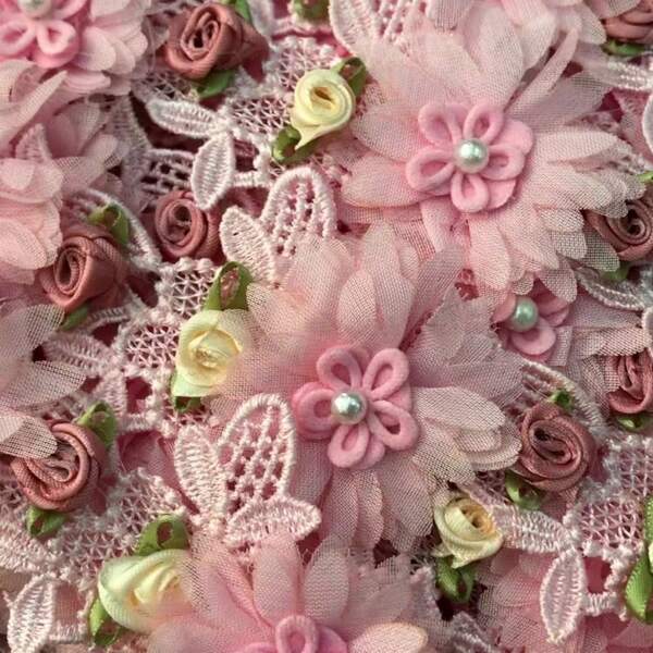 Pearl Flower Lace Trim Ribbon, (2.5 Inches Wide) Beige, White And Pink Floral Embroidery Applique Patches For Sewing Crafts And Fabric Decoration Wedding Bridal Dress Party Dress DIY Costume Curtain Coat And Hat Accessories