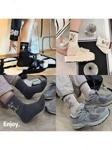 SNOOPY 1 双女士中筒袜，带有卡通刺绣和撞色边缘[随机款式] - 彩色 - 查看 7