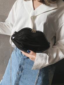 时尚链条亮面唇形女士斜挎包独特迷你包，漆皮小包 - 黑色 - 查看 7