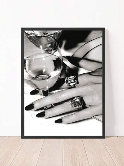 1 件无框黑白华丽墙面艺术，迪斯科派对海报配指甲钻戒香槟色，女士，复古夜总会装饰，适用于酒吧卧室宿舍，豪华派对礼物，Funkyposters 房间美学