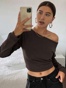 Livesso 1pc Women's Solid Color Off Shoulder Tight Cropped T-Shirt, Brown, Spring/Summer/Autumn Long Sleeve Women Tops - Brown - View 4