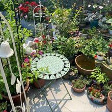 Outdoor Folding Metal Patio Side Table Weather Resistant Bistro Coffee Table Antique Round Picnic Table for Garden Decor Retro Dining Table White Green - Verde - Ver 6