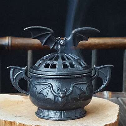 1pc Gothic Style Black Bat Incense Burner, Suitable For Home Fragrance Display, Bookshelf Decor, Bedroom Nightstand, Meditation Space, Yoga Room Or Entryway Table, Ideal Collector's Home Decor, Gift For Holiday Decor Enthusiasts, Halloween Decoration
