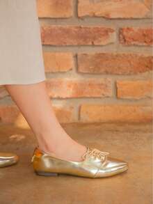 Women's Oxford Shoes With Lace-Up, Comfortable Pointed Toe - 金光 - 查看 2