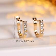 1 Pair Minimalist Geometric U-Shaped Hoop Earrings For Women, Versatile Chic Earrings Suitable For Parties, Daily Commute, Work, Adding Refined Touch To Outfits