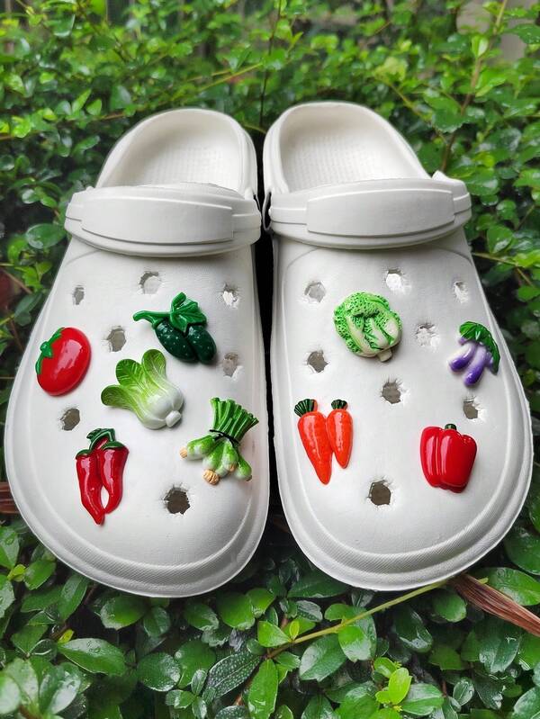 9pcs Cartoon Vegetable Charms Set, Including Tomato, Eggplant, Cabbage, Scallion, Red Pepper, Spinach, Cucumber, Carrot, Chili Pepper, Suitable For Hollow Out Clogs, Beach Sandals, Flip Flops